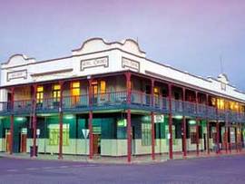 Hotel Corones - Surfers Gold Coast 0