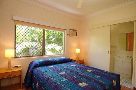 Royal Palm Villas - Surfers Gold Coast 1