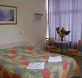 Wahroonga Spanish Motel - Surfers Gold Coast