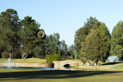 Howlong Country Golf Club Motel - Surfers Gold Coast 4