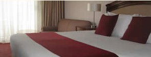 Waldorf Leura Gardens Resort - Surfers Gold Coast 1