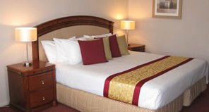 Waldorf Leura Gardens Resort - Surfers Gold Coast 2