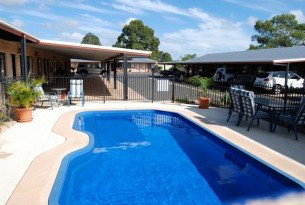 Ascot Lodge Motor Inn Kingaroy - Surfers Gold Coast 2