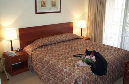 Charlotte Apartments - Surfers Gold Coast 4