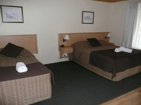 Black Gold Country Cabins - Surfers Gold Coast 0