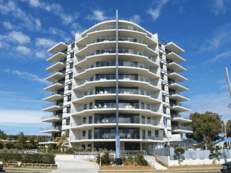 Sevan Apartments - Surfers Gold Coast
