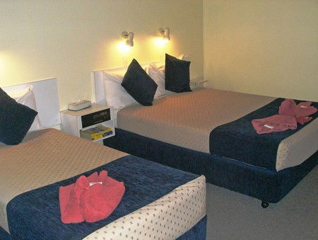 All Seasons Country Lodge - Surfers Gold Coast 2