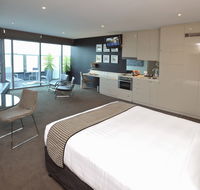 Mantra Bell City - Surfers Gold Coast