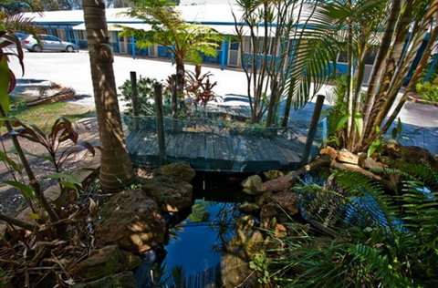 Tin Can Bay Motel - Surfers Gold Coast 1