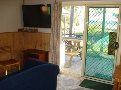 Paradise Park Cabins - Surfers Gold Coast 3