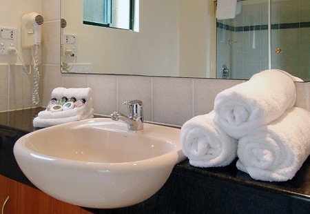 Waterfront Terraces - Surfers Gold Coast 3