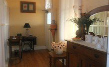 Lake View Farm House - Surfers Gold Coast 1