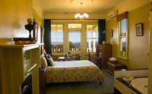 Moments Mountain Retreat - - Surfers Gold Coast 2