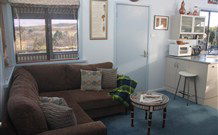 Cockatoo Cottage Pooncarie - Surfers Gold Coast 0