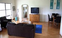 Denham Cottage - Surfers Gold Coast 0