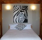 Waterfront Cottages - Surfers Gold Coast