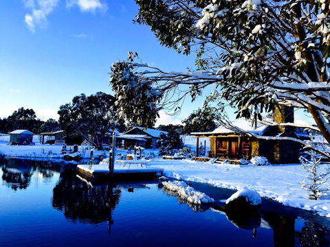 Moonbah Huts - Surfers Gold Coast 4