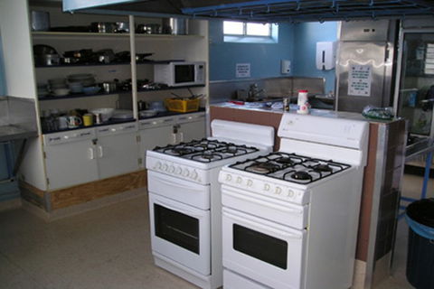 Rockhampton YHA - Surfers Gold Coast 4