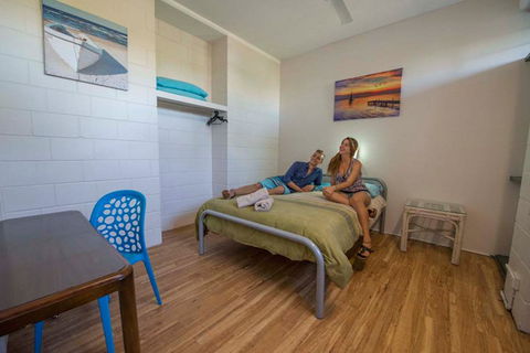 Coolangatta YHA - Kirra Beach, Gold Coast - Surfers Gold Coast 9