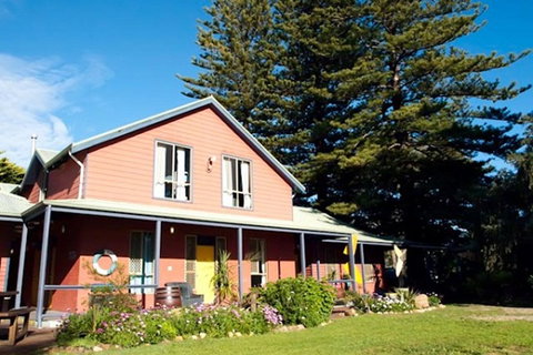 Dunsborough YHA - Surfers Gold Coast 8