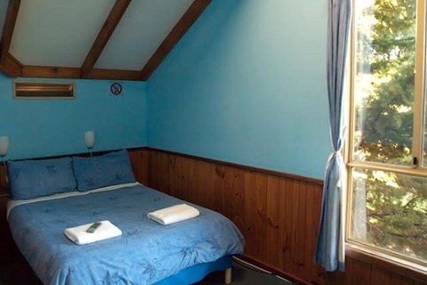 Dunsborough YHA - Surfers Gold Coast 9