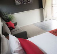 The Rocks Motel - Surfers Gold Coast