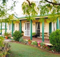 Birdhouse Cottage and Bed and Breakfast - Surfers Gold Coast