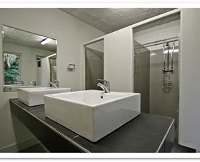 CStay Holiday Accommodation - Surfers Gold Coast 1