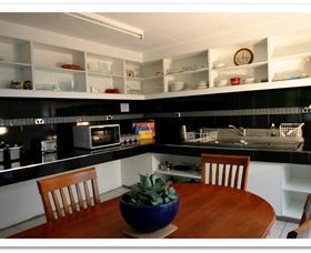 CStay Holiday Accommodation - Surfers Gold Coast 2