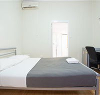 Mycow Accommodation Sarina - Greetham Street - Surfers Gold Coast