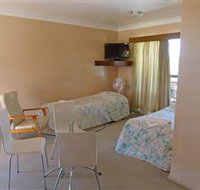 Suncourt Motor Inn - Surfers Gold Coast