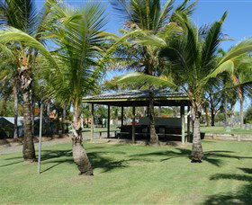 Poinciana Tourist Park - Surfers Gold Coast 0