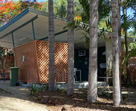 Poinciana Tourist Park - Surfers Gold Coast 3