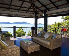 Bedarra Beach House - Surfers Gold Coast 1