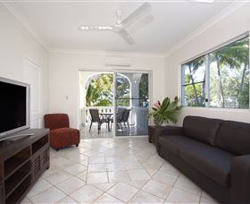 Sarayi Boutique Hotel - Surfers Gold Coast 2
