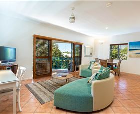 Accommodation Rimini By The River- Noosa - Surfers Gold Coast 2