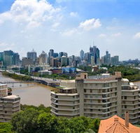 Central Hillcrest Apartment Hotel - Surfers Gold Coast
