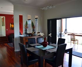 The Mountain View Retreat - Surfers Gold Coast 1
