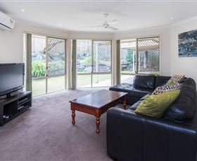 At Theme Park Central Holiday House - Surfers Gold Coast 2