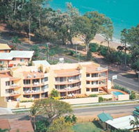 Alexander Beachfront Apartments - Surfers Gold Coast