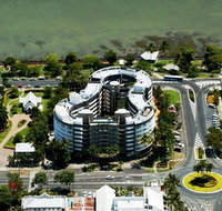 DoubleTree by Hilton Cairns - Surfers Gold Coast
