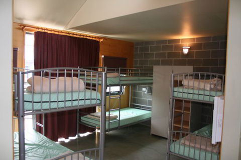 Birrigai Outdoor School And Accommodation Centre - Surfers Gold Coast 3