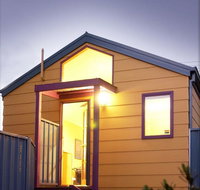 Canberra Studio Q Apartments - Surfers Gold Coast