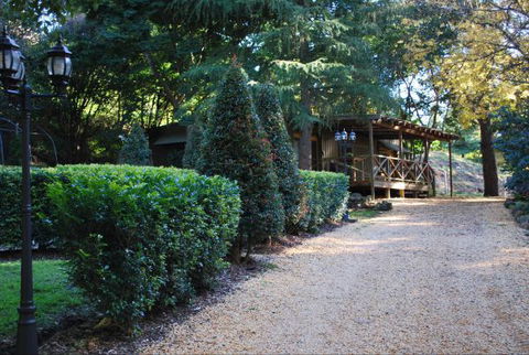 Huntington Cottage - Surfers Gold Coast 1
