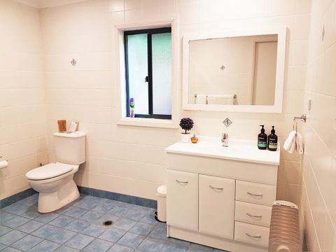 Huntington Cottage - Surfers Gold Coast 4