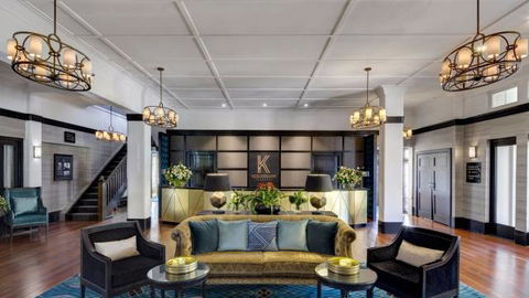 Hotel Kurrajong Canberra - Surfers Gold Coast 0