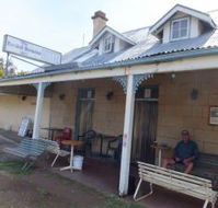 Marshall McMahon Inn - Surfers Gold Coast
