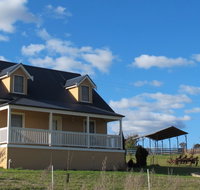 Riverbend Cottage - Surfers Gold Coast