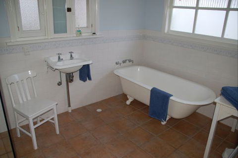 Bethany Reserve Cottage - Surfers Gold Coast 6