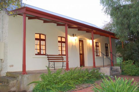 Bethany Reserve Cottage - Surfers Gold Coast 7